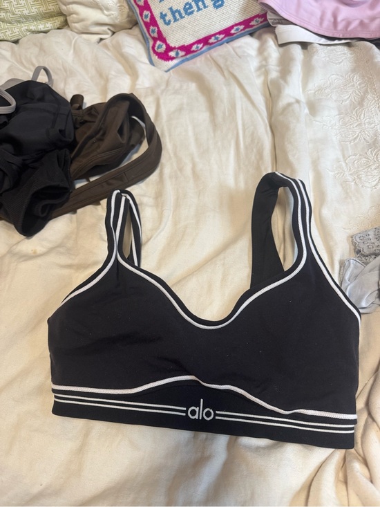 ALO Yoga Tops - ALO Yoga Black Sports Bra